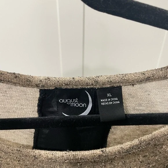 Long sleeve tunic like top - Picture 2 of 3